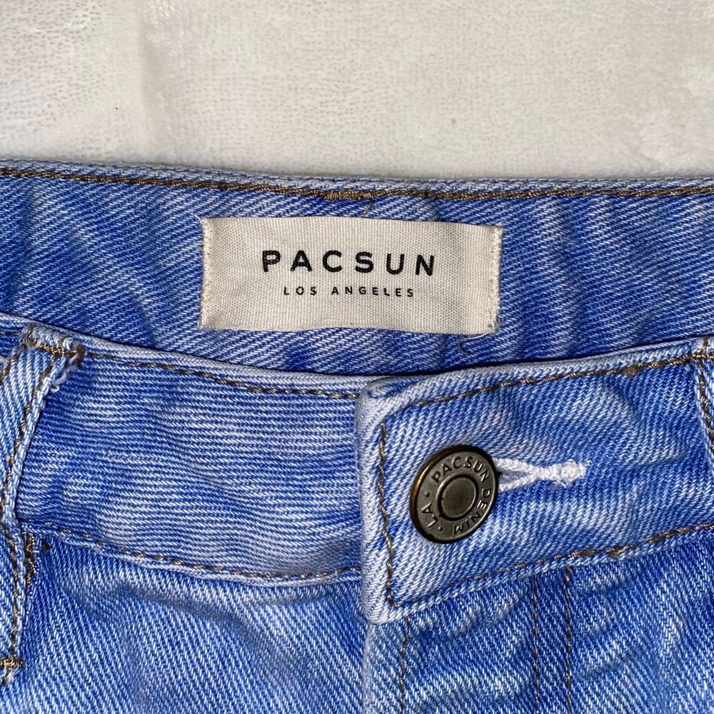 Pacsun Mid Rise Short - Picture 4 of 4